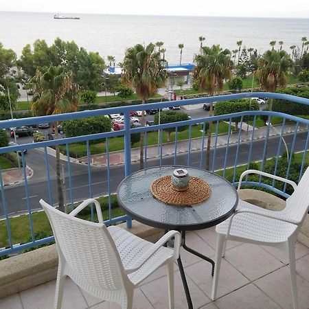 Sea Front & City Center, Amazing Sea View Limassol Ngoại thất bức ảnh
