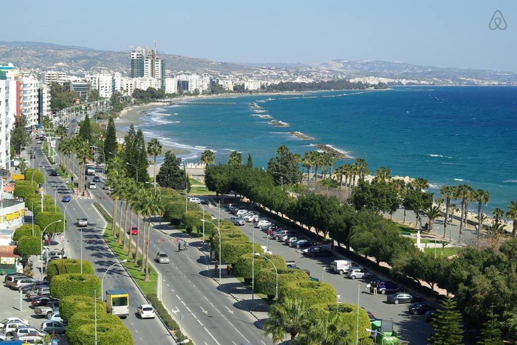 Sea Front & City Center, Amazing Sea View Limassol Ngoại thất bức ảnh