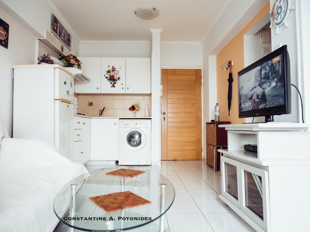 Sea Front & City Center, Amazing Sea View Limassol Ngoại thất bức ảnh