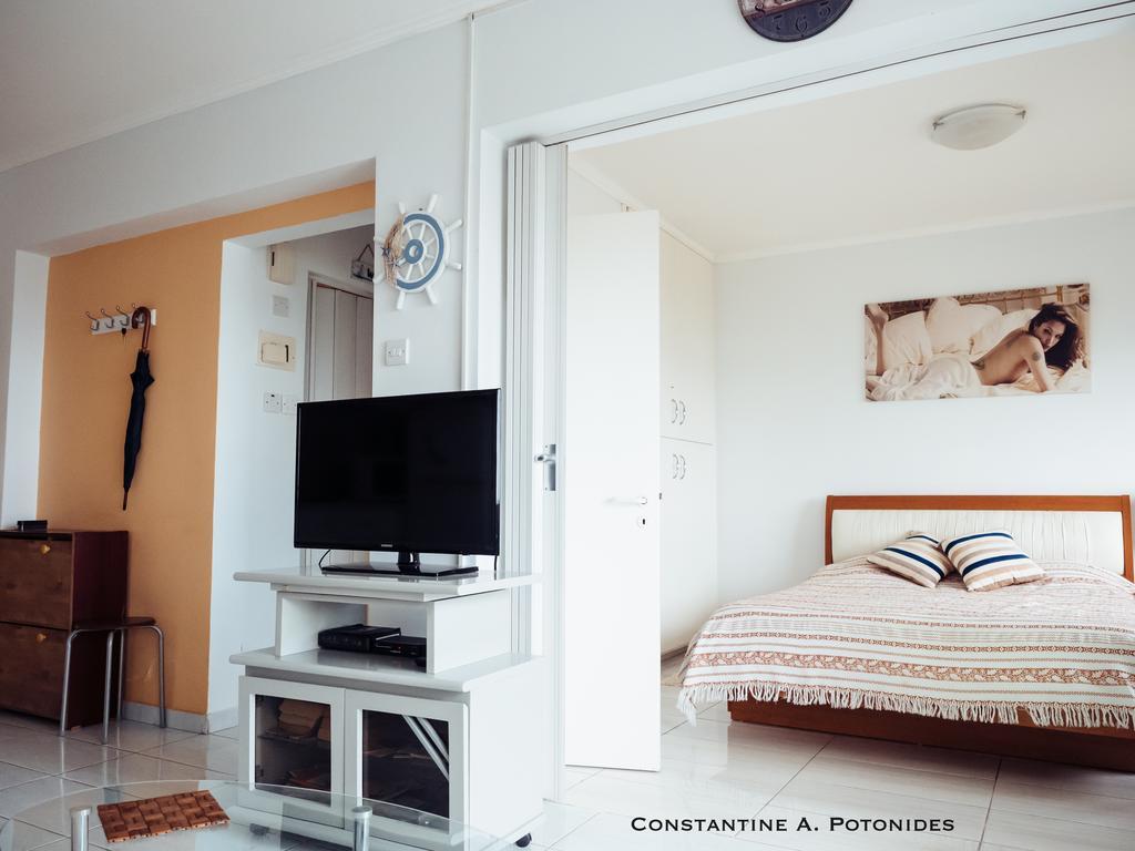 Sea Front & City Center, Amazing Sea View Limassol Ngoại thất bức ảnh