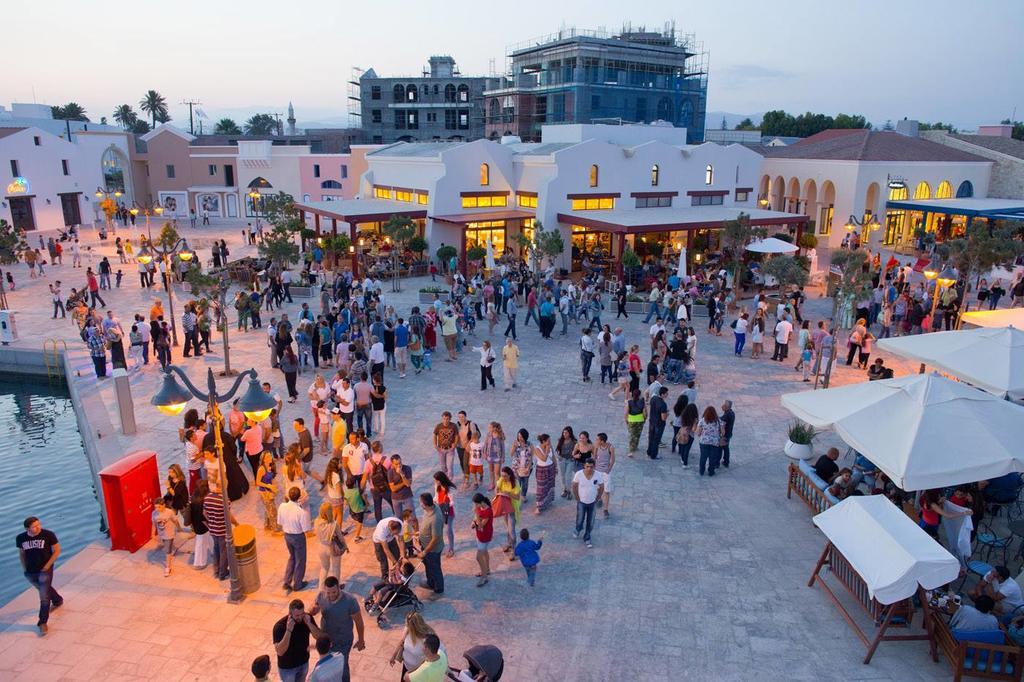 Sea Front & City Center, Amazing Sea View Limassol Ngoại thất bức ảnh