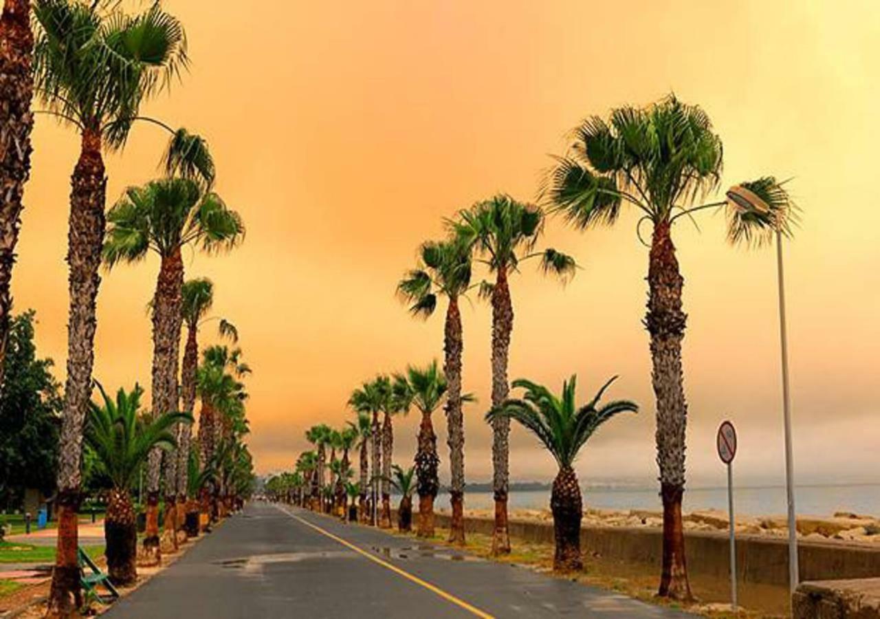 Sea Front & City Center, Amazing Sea View Limassol Ngoại thất bức ảnh